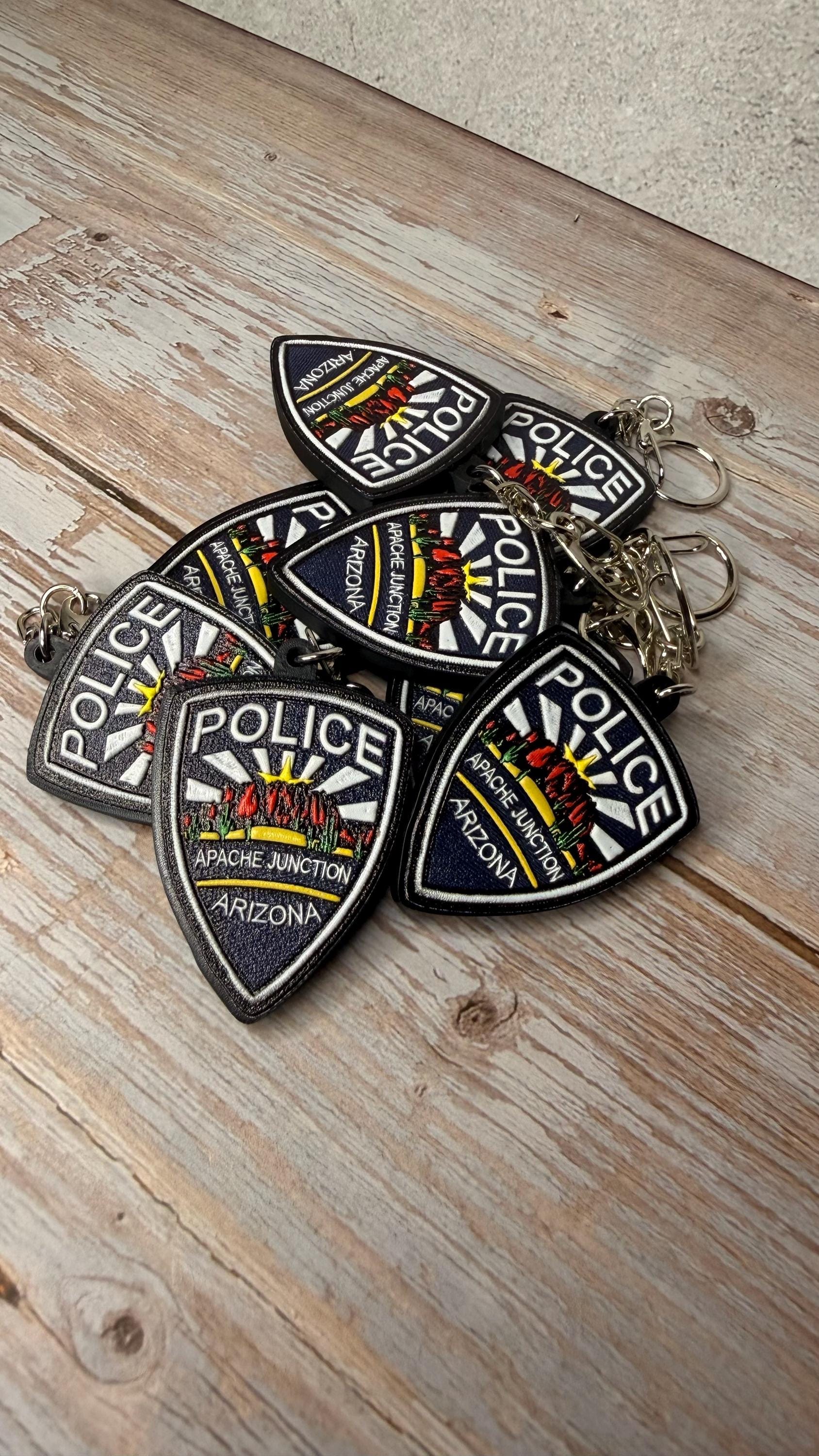 Apache Junction Police Department, Arizona - MicroKeychain