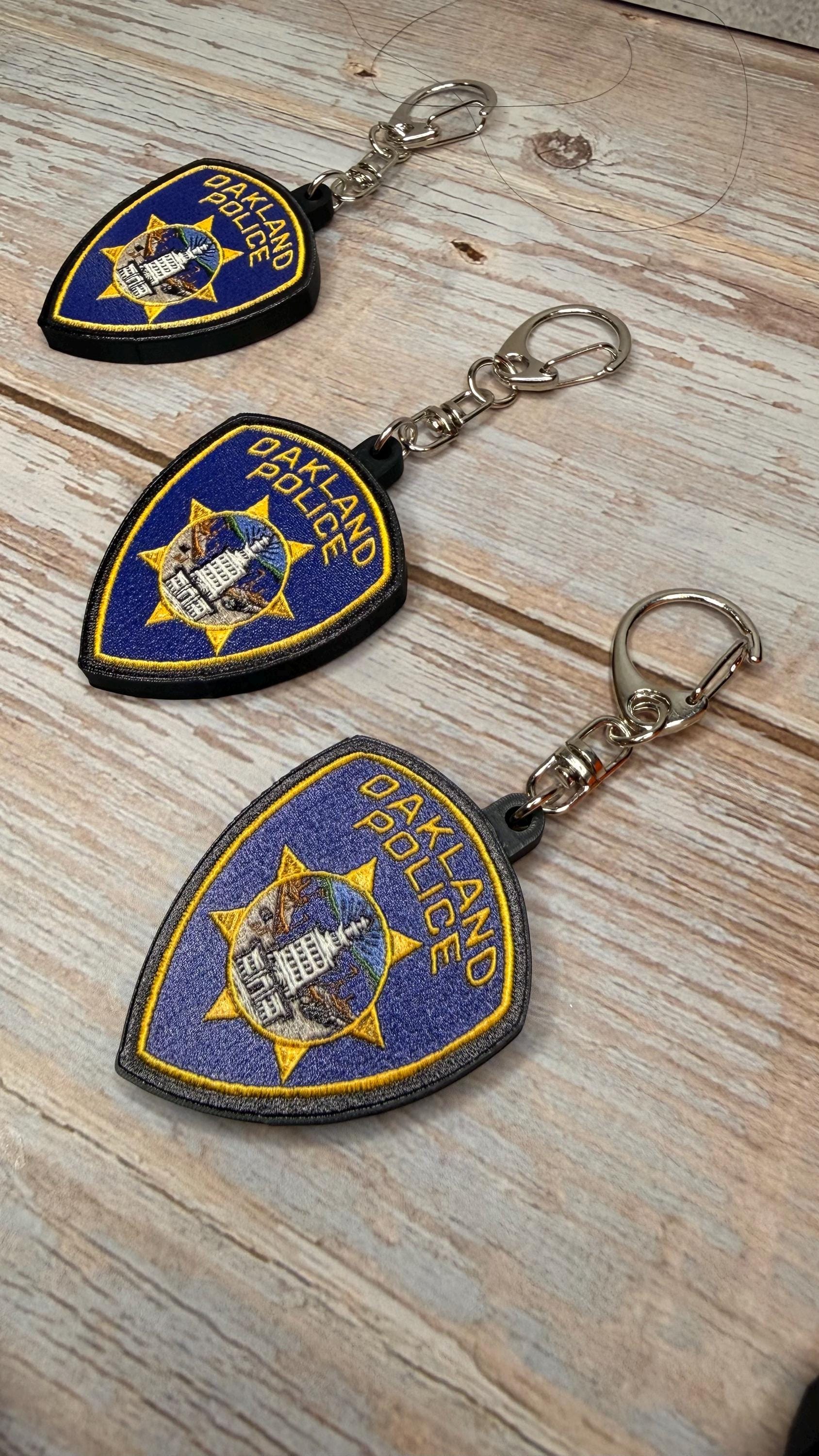 Oakland Police Department, California - MicroKeychain