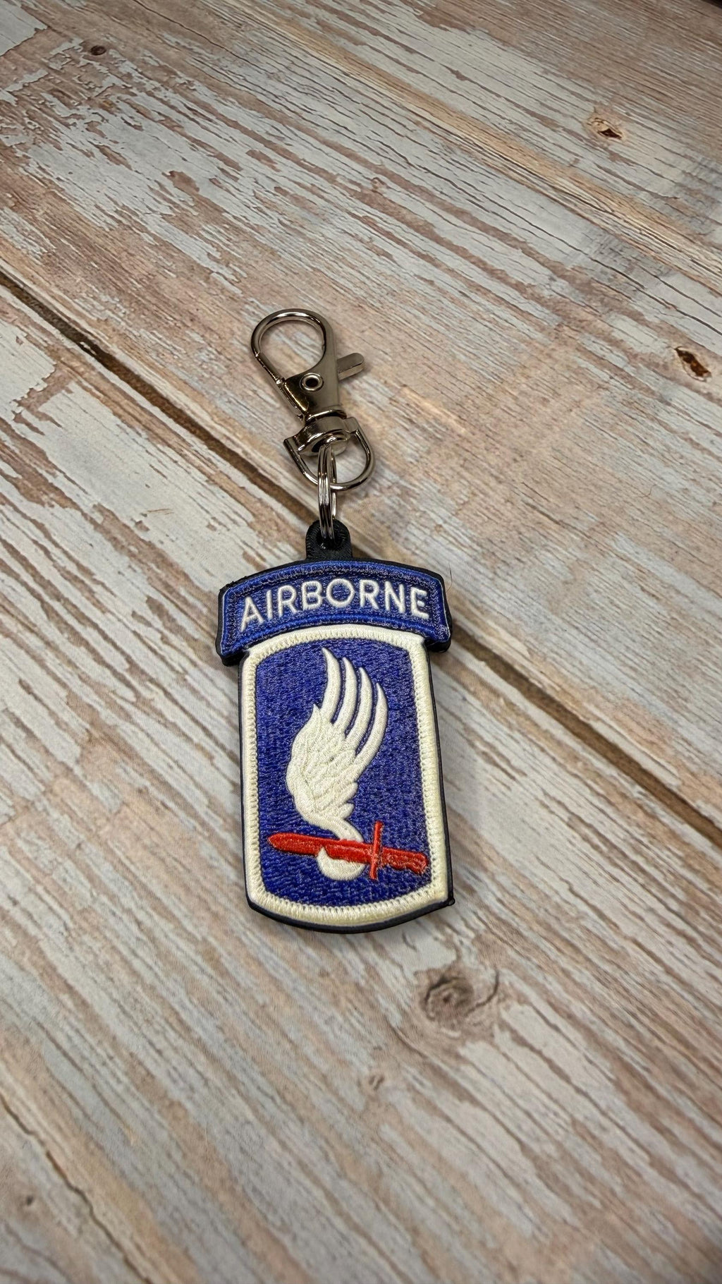 173rd Airborne Brigade "Sky Soldiers" - MicroKeychain